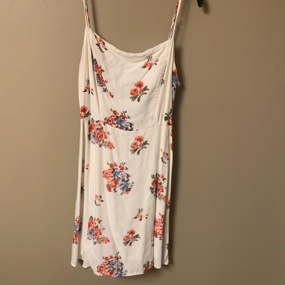 Floral white dress